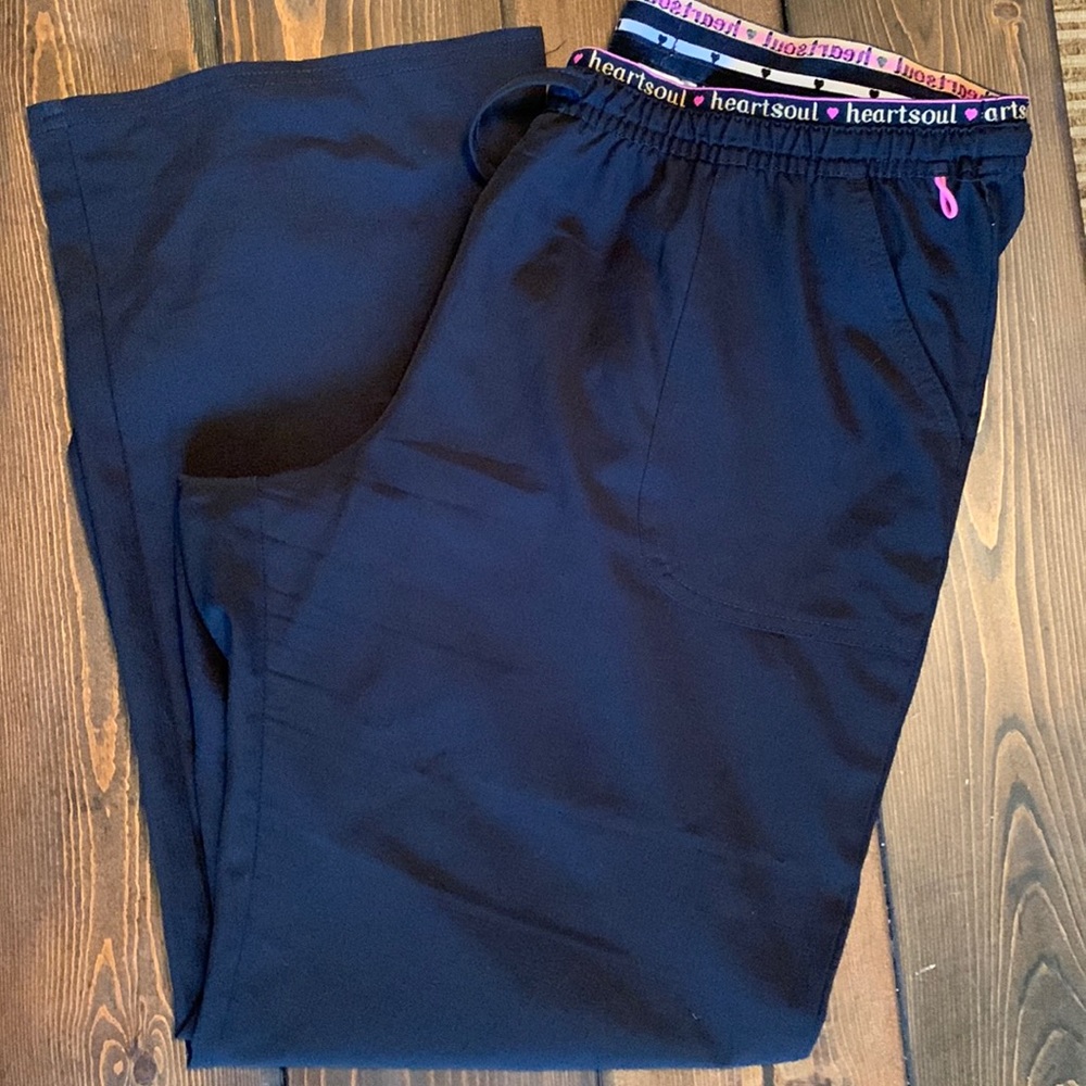 Heart and soul scrub pant